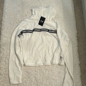 Under Armour Sweatshirt